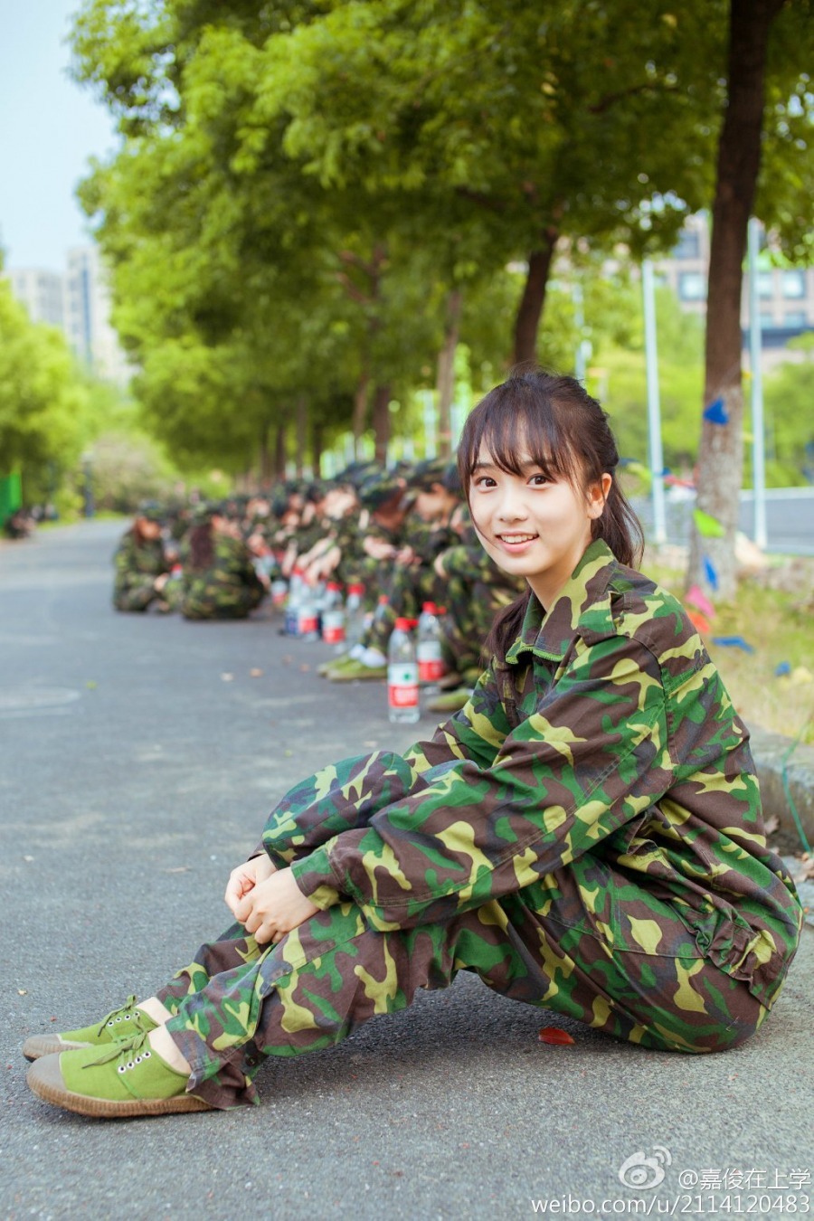 浙大军训女神